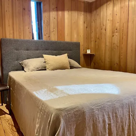 Ferienhaus Paisible Au Bord De L'eau -15 Mn Des Cotes