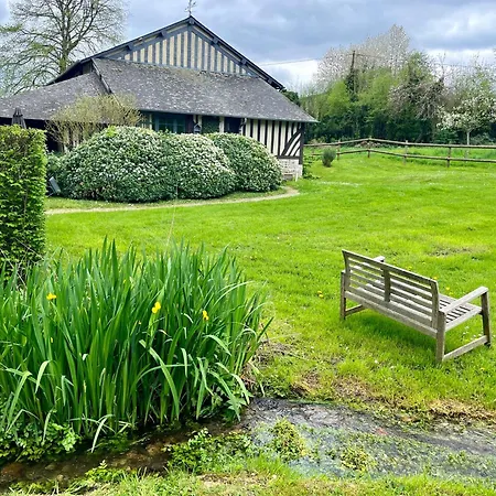 Ferienhaus Paisible Au Bord De L'eau -15 Mn Des Cotes