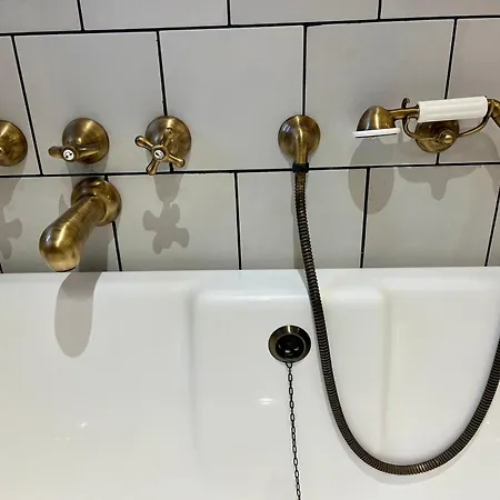 Ferienhaus Paisible Au Bord De L'eau -15 Mn Des Cotes Pierrefitte-en-Auge