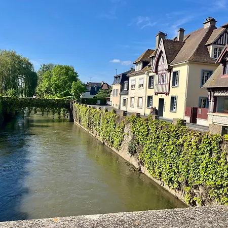 Ferienhaus Paisible Au Bord De L'eau -15 Mn Des Cotes *