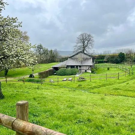 Ferienhaus Paisible Au Bord De L'eau -15 Mn Des Cotes *