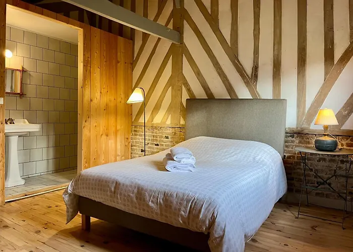 Paisible Au Bord De L'eau -15 Mn Des Cotes Ferienhaus *