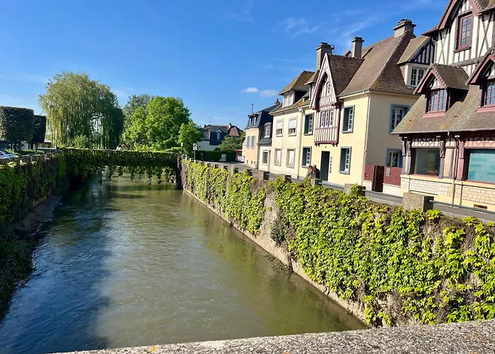 Ferienhaus Paisible Au Bord De L'eau -15 Mn Des Cotes *