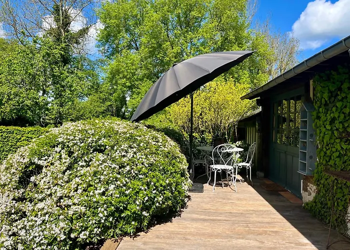 Paisible Au Bord De L'eau -15 Mn Des Cotes * Pierrefitte-en-Auge